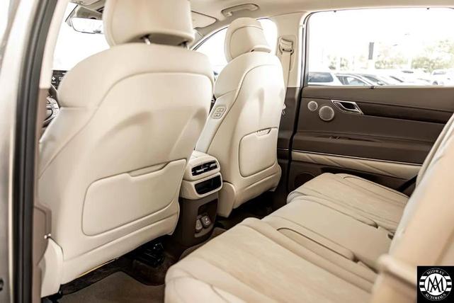 Photo of 2024 Silver Genesis GV80