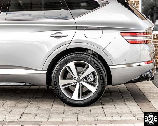 Photo of 2024 Silver Genesis GV80