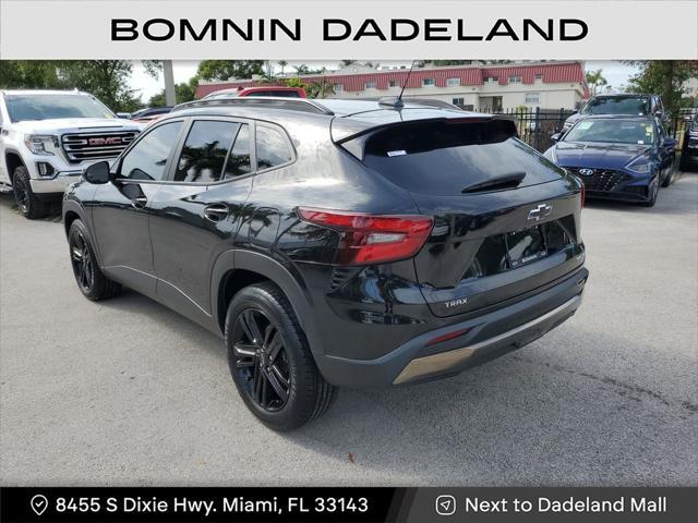 Photo of 2025 Mosaic Black Metallic Chevrolet Trax