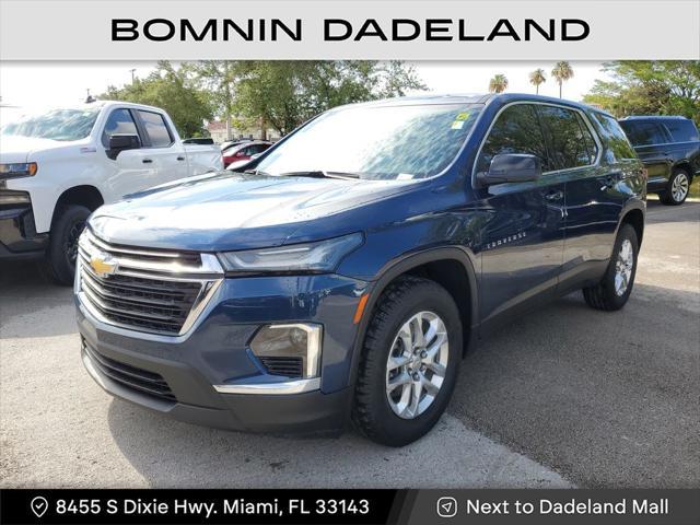 Photo of 2023 Northsky Blue Metallic Chevrolet Traverse