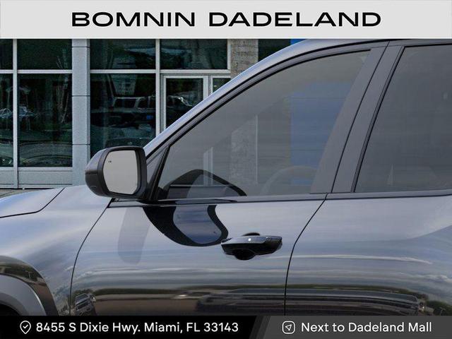 Photo of 2026 Black Metallic Chevrolet Equinox