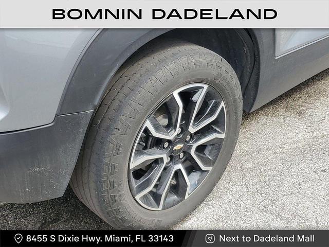 Photo of 2023 Sterling Gray Metallic Chevrolet Trailblazer