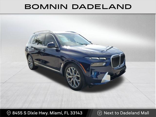 2023 BMW X7
