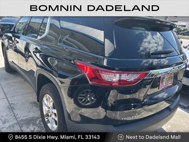Photo of 2020 Mosaic Black Metallic Chevrolet Traverse