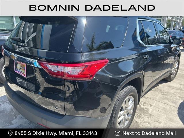 Photo of 2020 Mosaic Black Metallic Chevrolet Traverse
