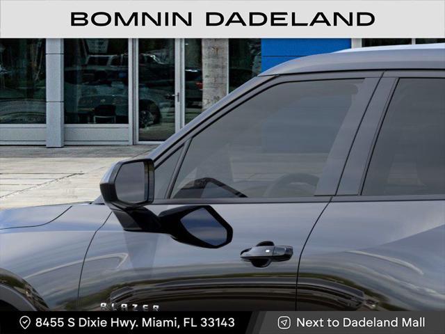 Photo of 2025 Black Chevrolet Blazer