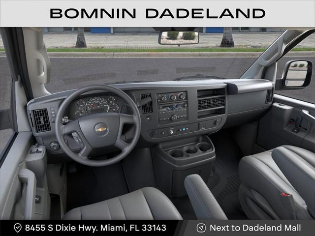 Photo of 2025 Summit White Chevrolet Express 2500
