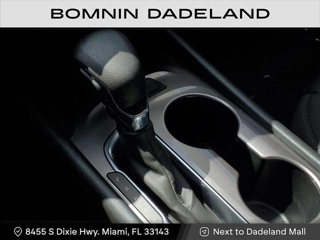 Photo of 2023 Summit White Chevrolet Malibu