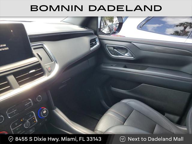Photo of 2023 Summit White Chevrolet Suburban
