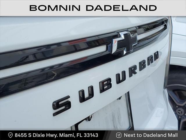 Photo of 2023 Summit White Chevrolet Suburban