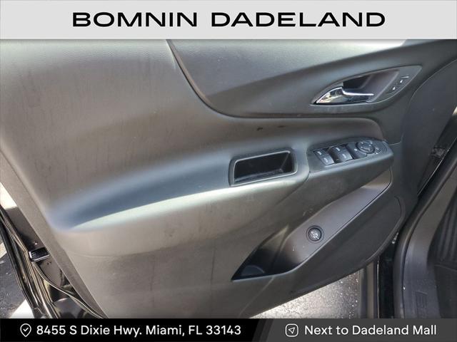 Photo of 2024 Mosaic Black Metallic Chevrolet Equinox
