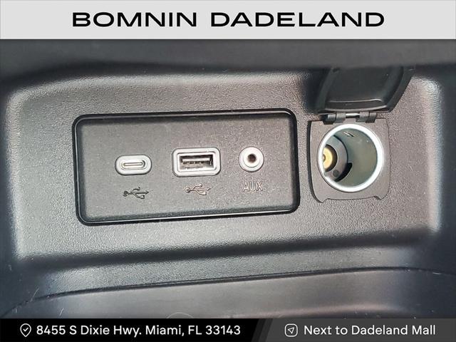 Photo of 2024 Mosaic Black Metallic Chevrolet Equinox