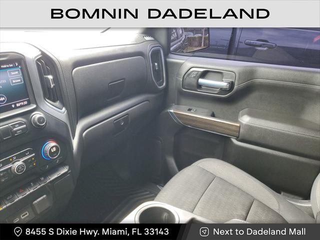Photo of 2021 Black Chevrolet Silverado 1500