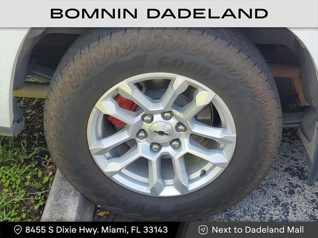 Photo of 2024 Summit White Chevrolet Silverado 1500