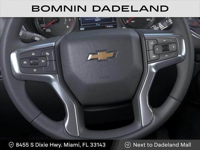 Photo of 2025 Summit White Chevrolet Blazer