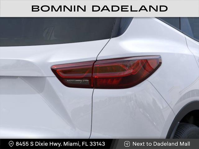 Photo of 2025 Summit White Chevrolet Blazer