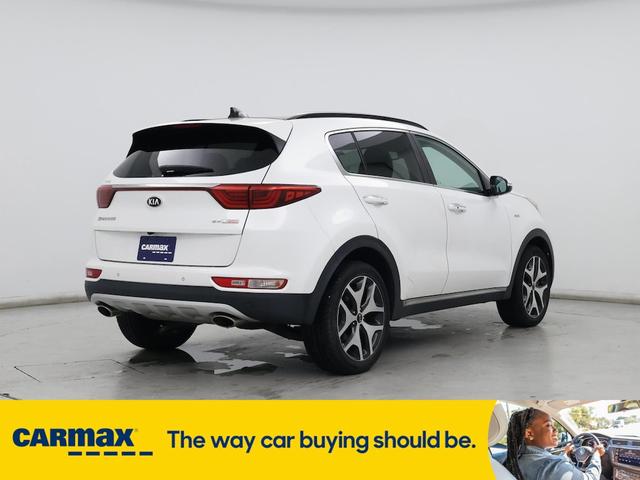 Photo of 2019 White Kia Sportage
