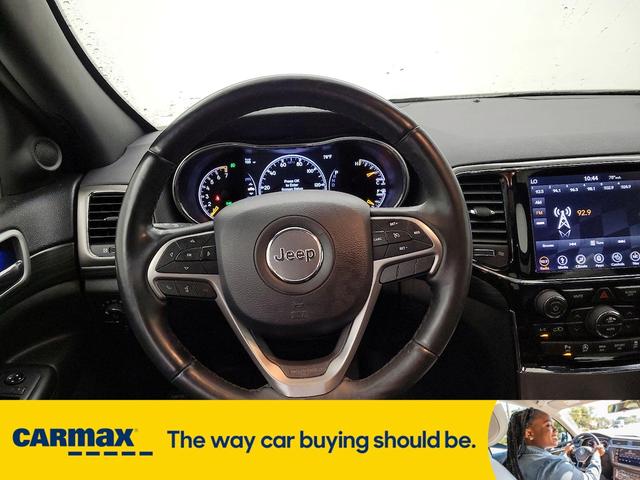 Photo of 2019 White Jeep Grand Cherokee