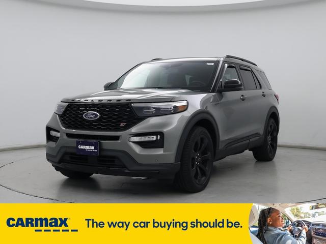 Photo of 2020 Green Ford Explorer