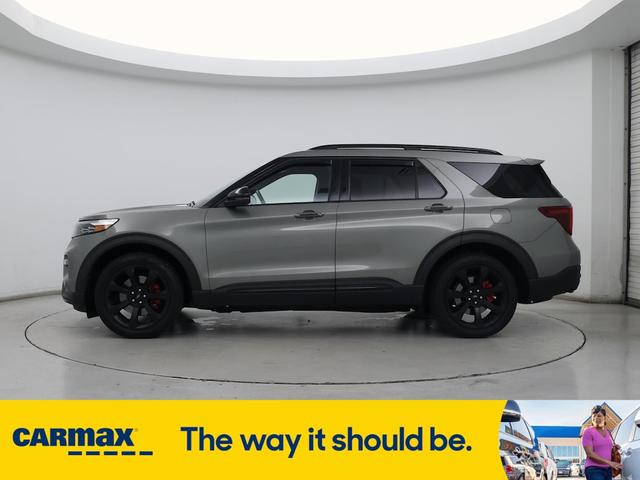Photo of 2020 Green Ford Explorer