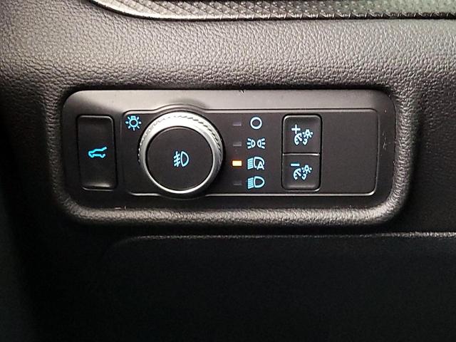 Photo of 2020 Green Ford Explorer