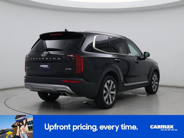 Photo of 2020 Black Kia Telluride