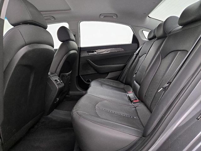 Photo of 2018 Gray Hyundai SONATA