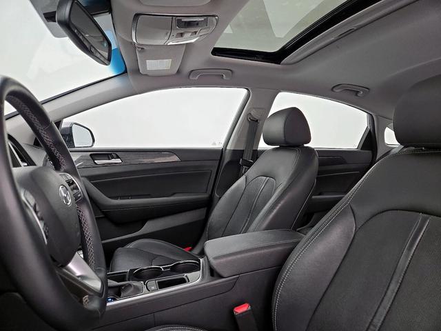 Photo of 2018 Gray Hyundai SONATA