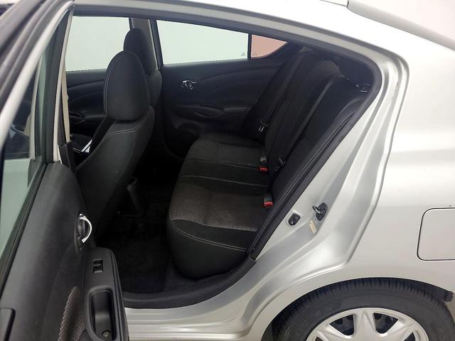 Photo of 2018 Silver Nissan Versa