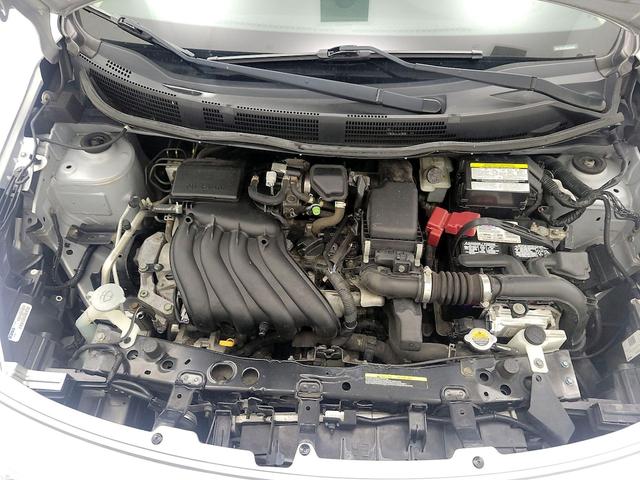 Photo of 2018 Silver Nissan Versa