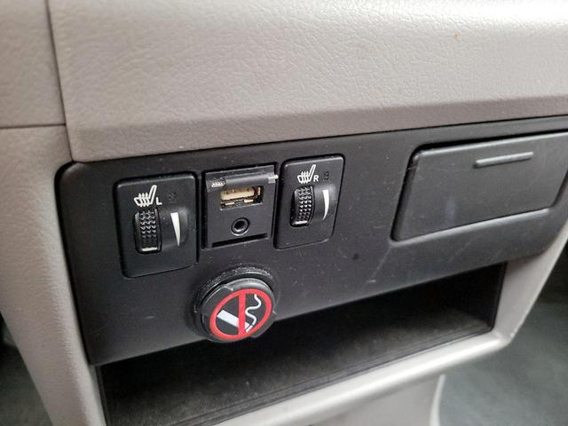 Photo of 2018 Gray Toyota Sienna