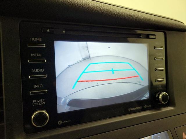 Photo of 2018 Gray Toyota Sienna