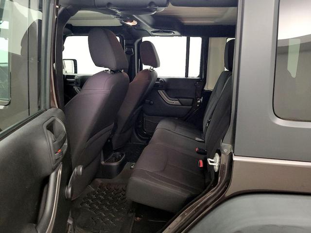 Photo of 2013 Brown Jeep Wrangler