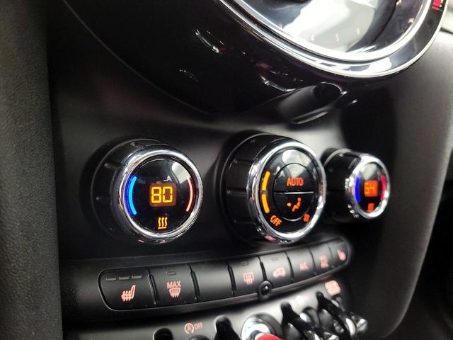 Photo of 2023 Black MINI Hardtop