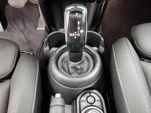 Photo of 2023 Black MINI Hardtop