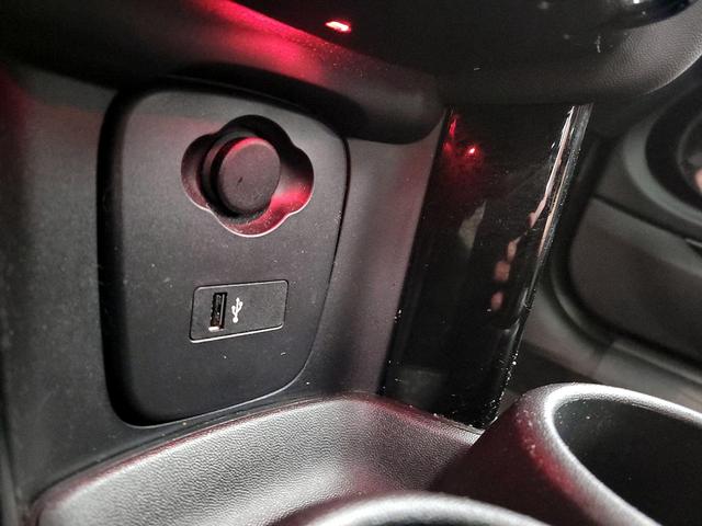 Photo of 2023 Black MINI Hardtop