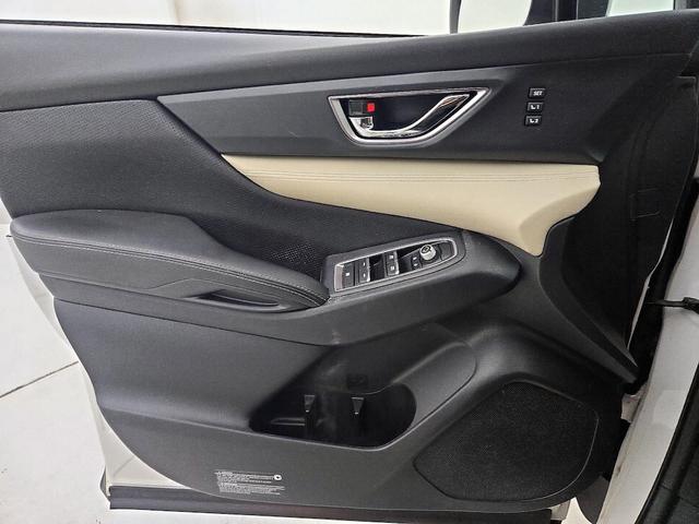 Photo of 2022 White Subaru Ascent