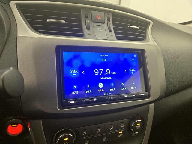 Photo of 2013 Black Nissan Sentra