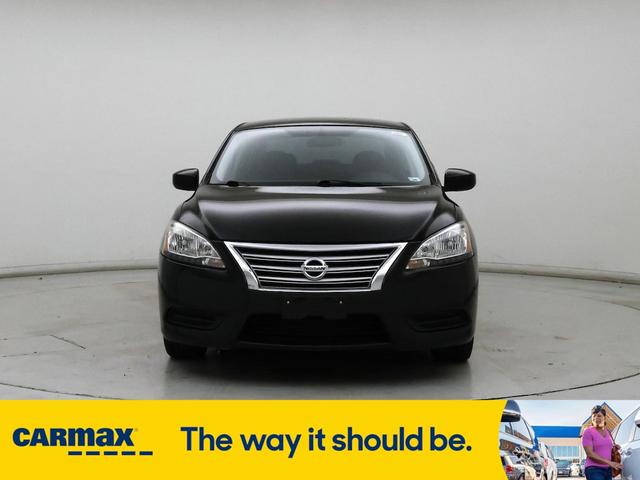 Photo of 2013 Black Nissan Sentra