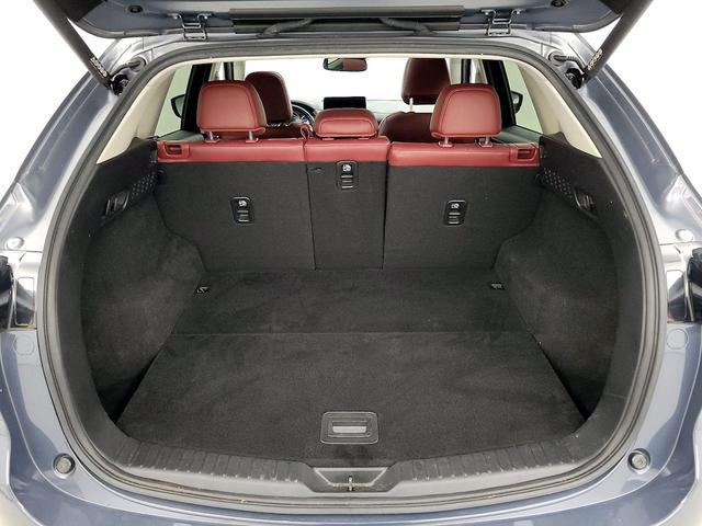 Photo of 2022 Gray Mazda CX-5