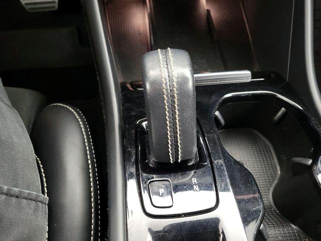Photo of 2020 White Volvo XC40