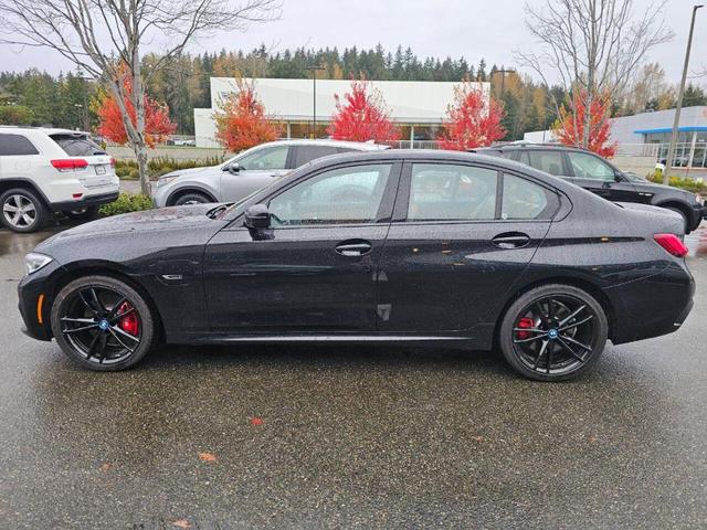 Photo of 2022 Black BMW 330e