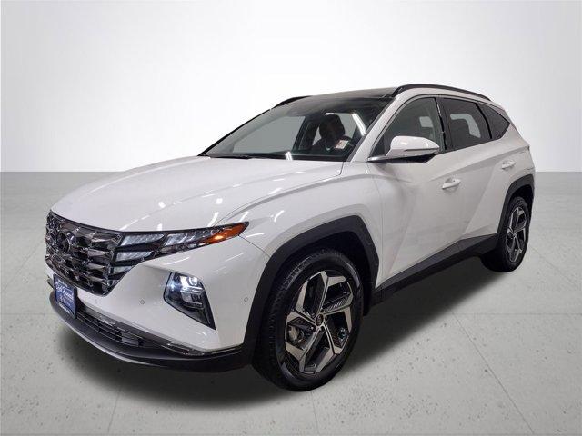 Photo of 2023 White Hyundai TUCSON