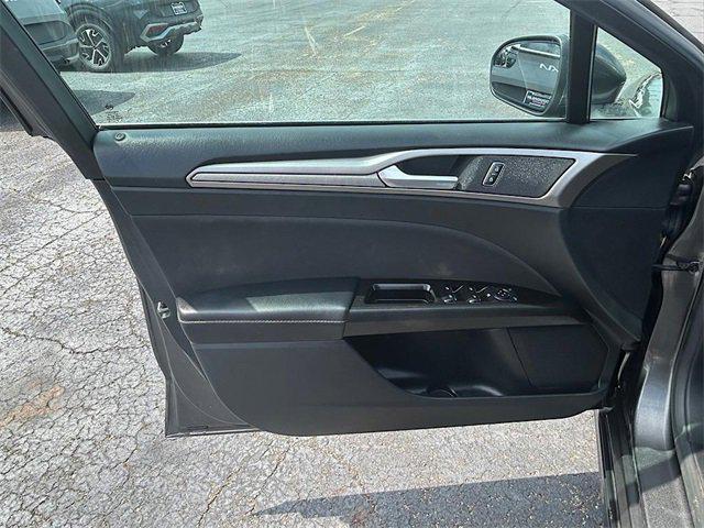 Photo of 2017 Charcoal Ford Fusion