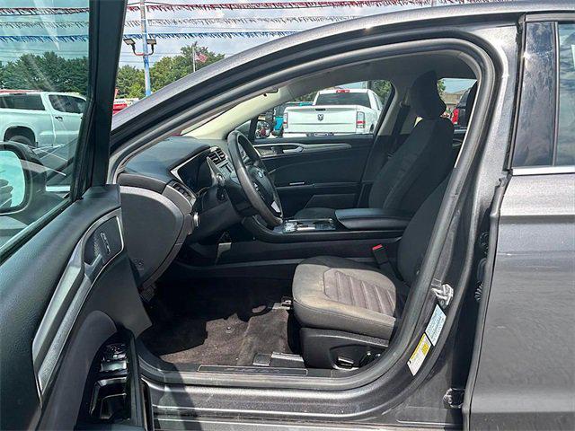 Photo of 2017 Charcoal Ford Fusion
