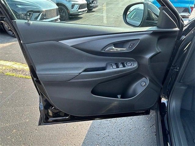 Photo of 2025 Ebony Twilight Metallic Buick Envista