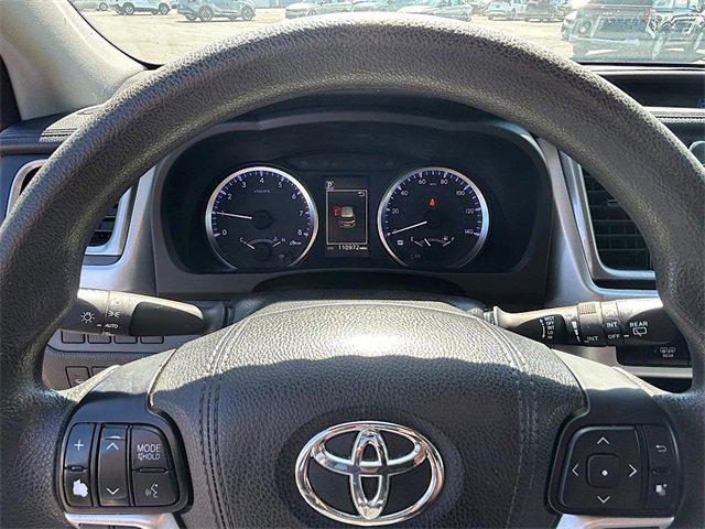 Photo of 2018 Midnight Black Metallic Toyota Highlander