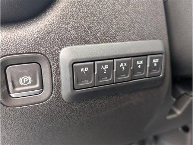 Photo of 2026 Summit White GMC Sierra 2500