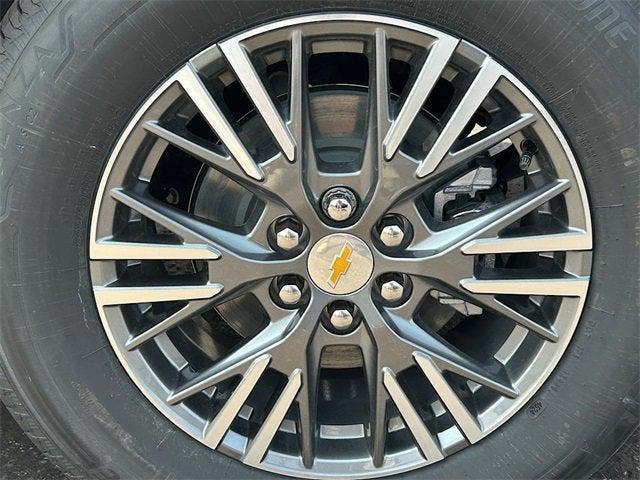 Photo of 2025 Radiant Red Tintcoat Chevrolet Traverse