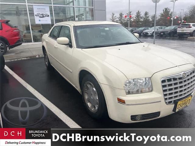 2005 Chrysler 300